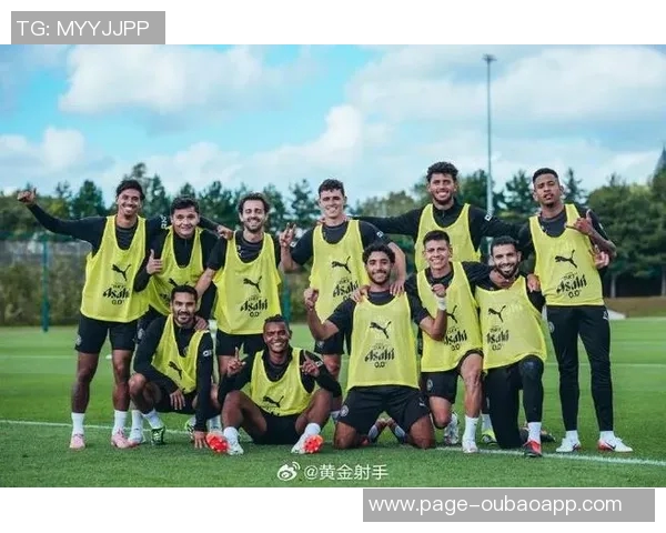 马尔穆什社交媒体分享庆祝照片欢呼埃及队晋级世界杯的喜悦时刻