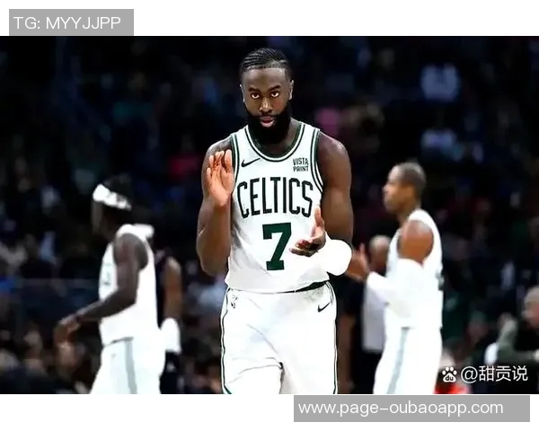 杰伦布朗半场状态低迷中投失准两分球命中率惨淡仅得两分