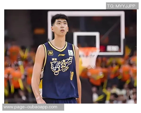 徐昕全能表现闪耀赛场半场高效得分与防守兼备助力球队